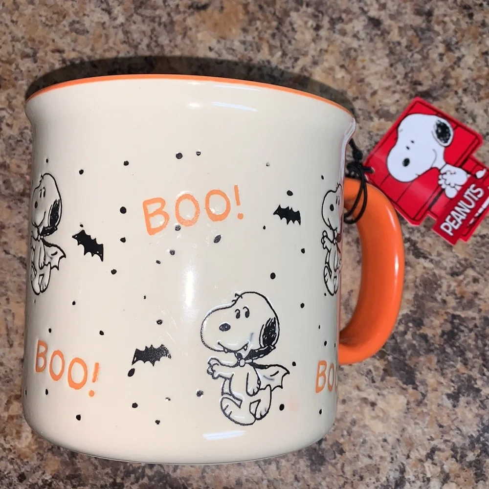 Peanuts Snoopy & Woodstock Vampire 'Boo'‎ Large Mug 21 oz